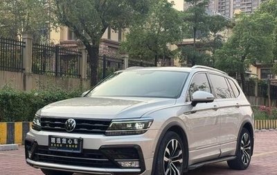 Volkswagen Tiguan II, 2023 год, 2 700 000 рублей, 1 фотография
