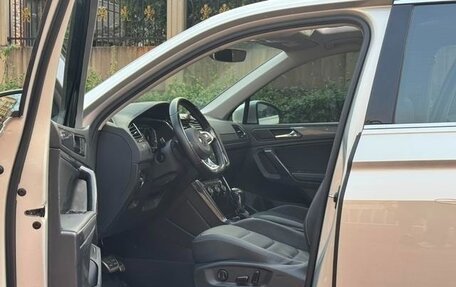Volkswagen Tiguan II, 2023 год, 2 700 000 рублей, 15 фотография