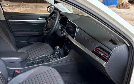 Volkswagen Lavida, 2022 год, 1 300 000 рублей, 15 фотография
