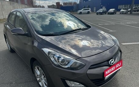 Hyundai i30 II рестайлинг, 2013 год, 980 000 рублей, 3 фотография
