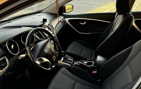 Hyundai i30 II рестайлинг, 2013 год, 980 000 рублей, 11 фотография