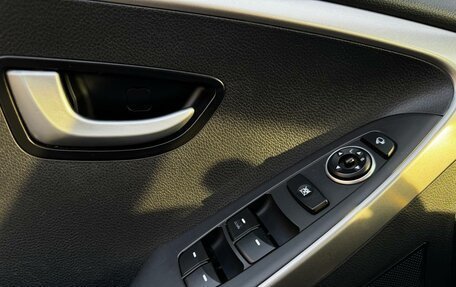 Hyundai i30 II рестайлинг, 2013 год, 980 000 рублей, 13 фотография