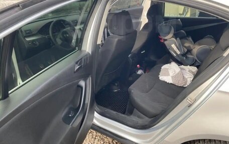 Volkswagen Passat B6, 2010 год, 700 000 рублей, 2 фотография