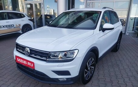 Volkswagen Tiguan II, 2019 год, 2 450 000 рублей, 1 фотография