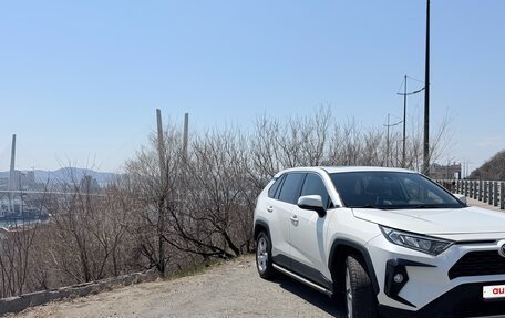 Toyota RAV4, 2019 год, 3 099 000 рублей, 4 фотография