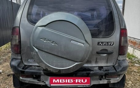 Chevrolet Niva I рестайлинг, 2006 год, 261 000 рублей, 6 фотография
