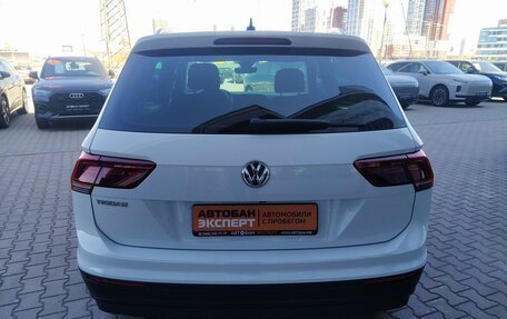 Volkswagen Tiguan II, 2019 год, 2 450 000 рублей, 7 фотография