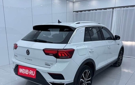Volkswagen T-Roc I, 2021 год, 1 410 000 рублей, 4 фотография