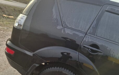 Mitsubishi Outlander III рестайлинг 3, 2010 год, 1 350 000 рублей, 5 фотография