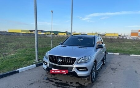Mercedes-Benz M-Класс, 2012 год, 2 550 000 рублей, 5 фотография