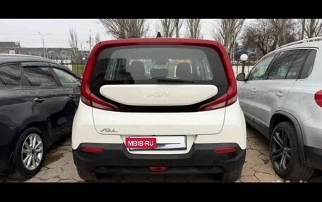 KIA Soul III, 2021 год, 1 700 000 рублей, 8 фотография