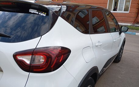 Renault Kaptur I рестайлинг, 2017 год, 1 350 000 рублей, 5 фотография