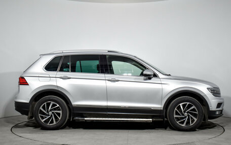 Volkswagen Tiguan II, 2018 год, 2 790 000 рублей, 4 фотография
