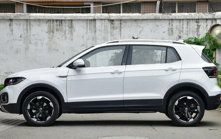 Volkswagen T-Cross I, 2023 год, 1 249 003 рублей, 4 фотография