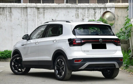 Volkswagen T-Cross I, 2023 год, 1 249 003 рублей, 5 фотография