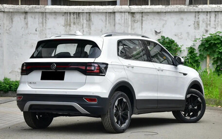 Volkswagen T-Cross I, 2023 год, 1 249 003 рублей, 9 фотография