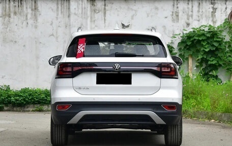Volkswagen T-Cross I, 2023 год, 1 249 003 рублей, 10 фотография