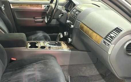 Volkswagen Touareg III, 2009 год, 959 000 рублей, 8 фотография