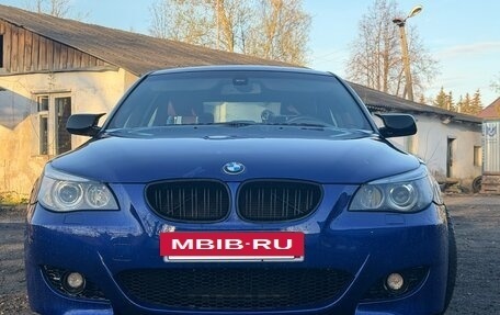 BMW 5 серия, 2004 год, 790 000 рублей, 2 фотография