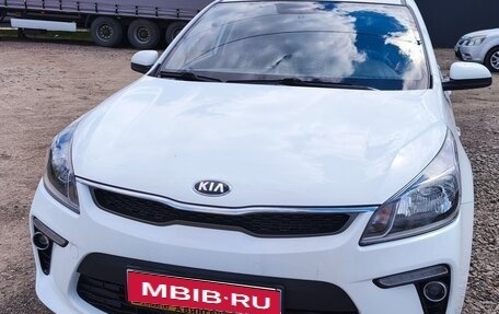 KIA Rio IV, 2020 год, 1 550 000 рублей, 1 фотография