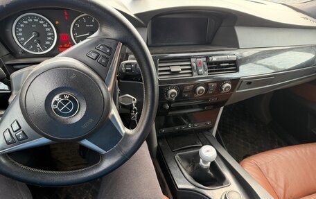 BMW 5 серия, 2004 год, 790 000 рублей, 7 фотография