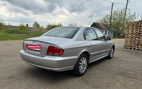 Hyundai Sonata IV рестайлинг, 2004 год, 470 000 рублей, 3 фотография