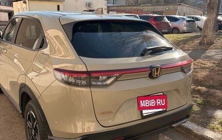 Honda Vezel, 2021 год, 2 150 000 рублей, 2 фотография