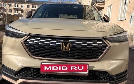 Honda Vezel, 2021 год, 2 150 000 рублей, 8 фотография