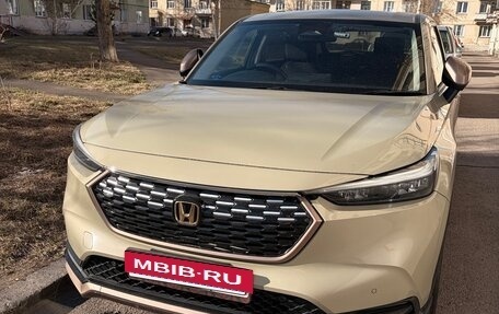 Honda Vezel, 2021 год, 2 150 000 рублей, 12 фотография