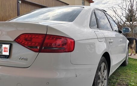 Audi A4, 2011 год, 850 000 рублей, 4 фотография