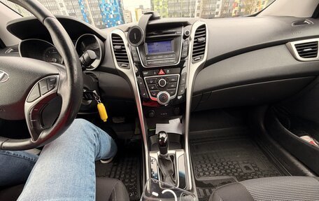 Hyundai i30 II рестайлинг, 2012 год, 800 000 рублей, 11 фотография