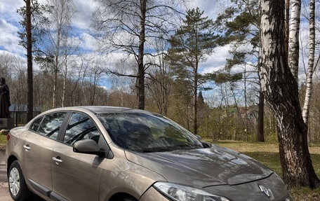 Renault Fluence I, 2011 год, 599 000 рублей, 2 фотография