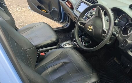 Honda Fit III, 2008 год, 550 000 рублей, 7 фотография