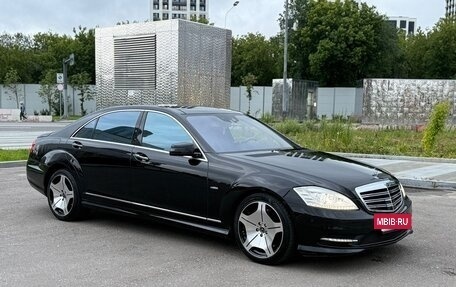 Mercedes-Benz S-Класс, 2012 год, 1 850 000 рублей, 2 фотография