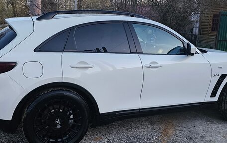 Infiniti QX70, 2013 год, 1 950 000 рублей, 4 фотография