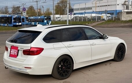 BMW 3 серия, 2018 год, 1 950 000 рублей, 3 фотография