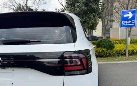 Volkswagen T-Cross I, 2023 год, 1 269 003 рублей, 9 фотография