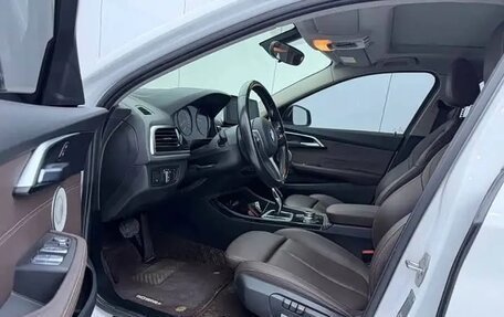 BMW 1 серия, 2022 год, 1 800 000 рублей, 7 фотография