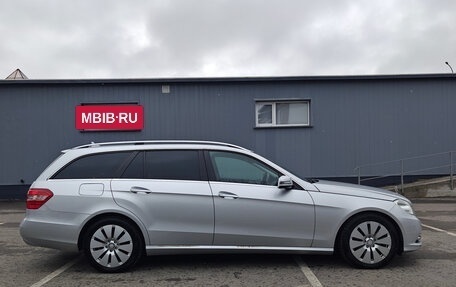Mercedes-Benz E-Класс, 2012 год, 1 335 000 рублей, 4 фотография