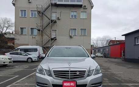 Mercedes-Benz E-Класс, 2012 год, 1 335 000 рублей, 15 фотография