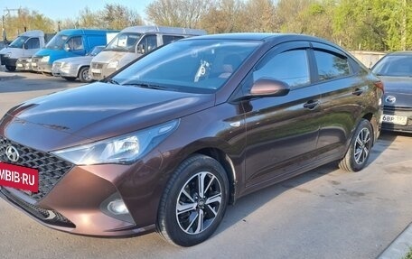 Hyundai Solaris II рестайлинг, 2021 год, 1 500 000 рублей, 3 фотография