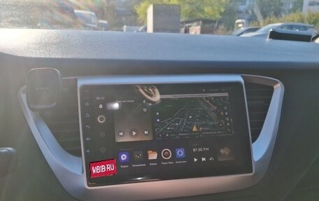 Hyundai Solaris II рестайлинг, 2021 год, 1 500 000 рублей, 11 фотография