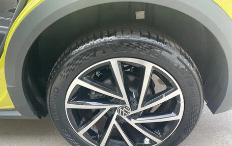 Volkswagen T-Roc I, 2023 год, 1 480 777 рублей, 19 фотография