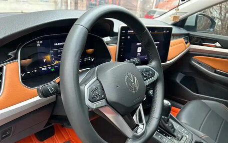 Volkswagen Bora, 2022 год, 1 338 000 рублей, 7 фотография
