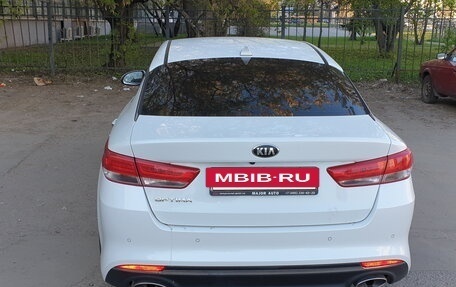 KIA Optima IV, 2018 год, 2 100 000 рублей, 5 фотография