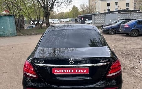 Mercedes-Benz E-Класс, 2016 год, 2 300 000 рублей, 9 фотография