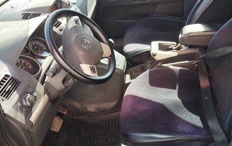 Opel Zafira B, 2008 год, 600 000 рублей, 9 фотография