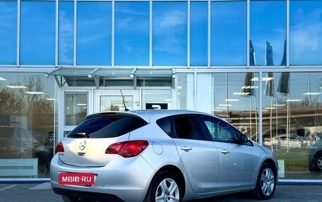 Opel Astra J, 2011 год, 680 000 рублей, 5 фотография