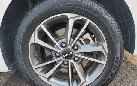 KIA K3, 2022 год, 1 410 000 рублей, 13 фотография