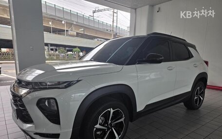 Chevrolet TrailBlazer, 2022 год, 1 690 000 рублей, 3 фотография